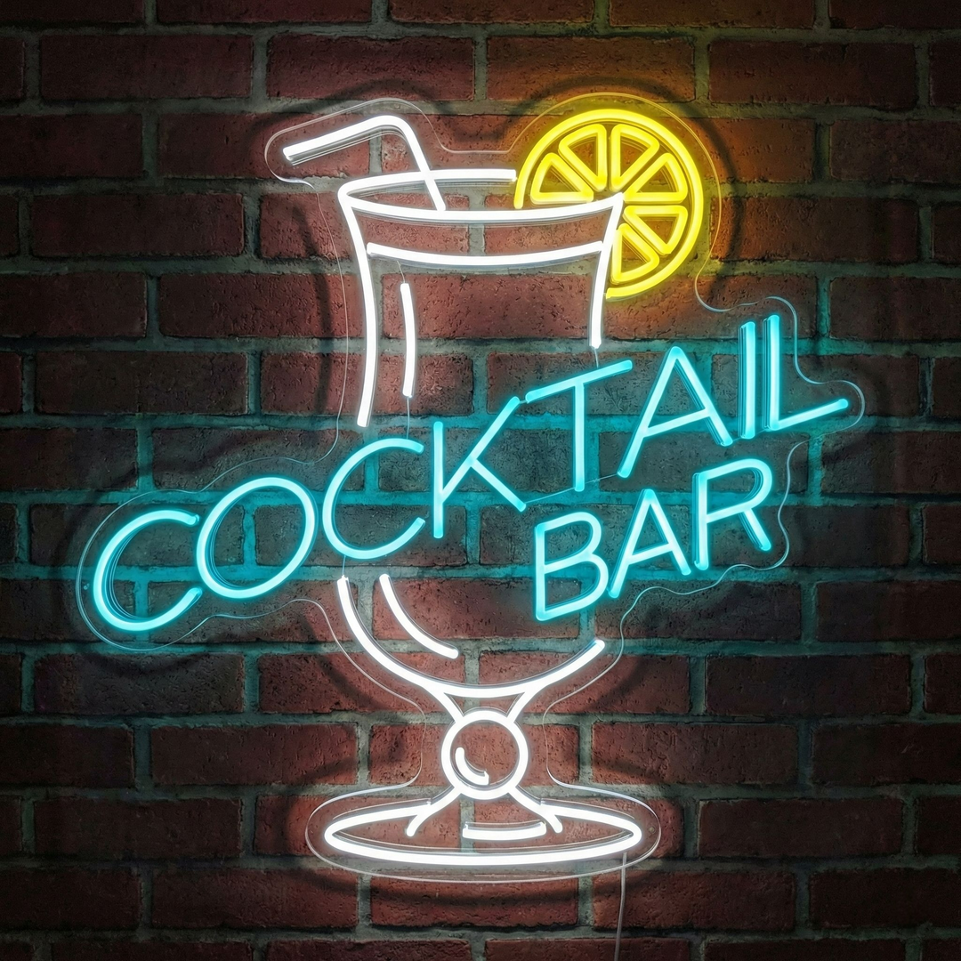 "Cocktails Bar" Neon Sign