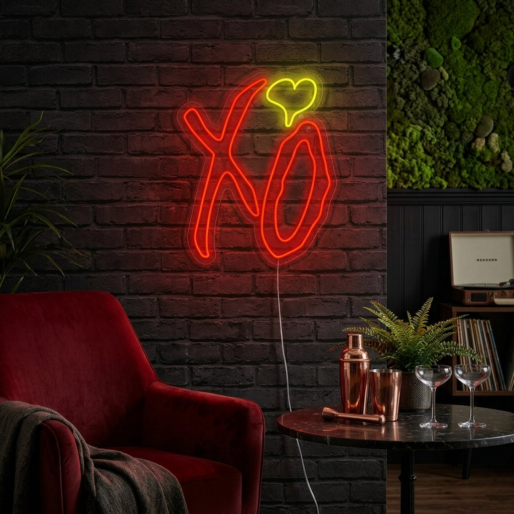 "XO" Neon Sign