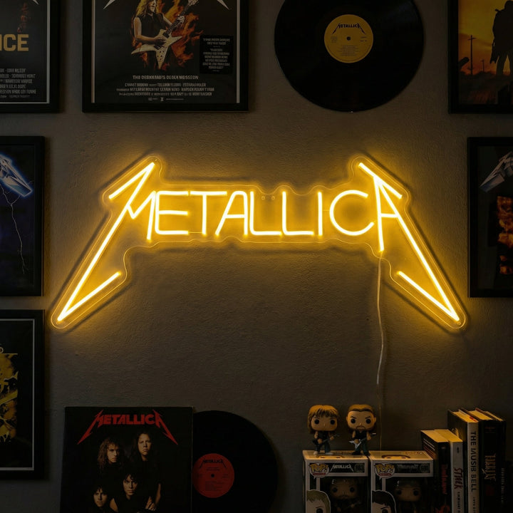 "Metallica" Neon Sign