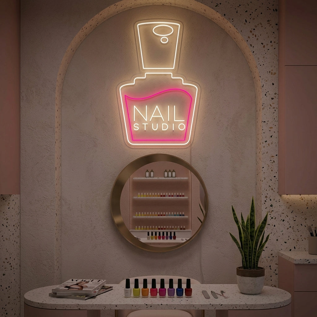 "Nails Studio" Neon Sign